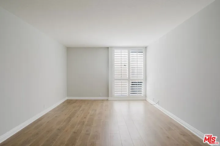 750 S Spaulding Avenue 214, Los Angeles, California 90036