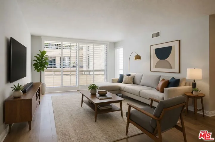 750 S Spaulding Avenue 214, Los Angeles, California 90036