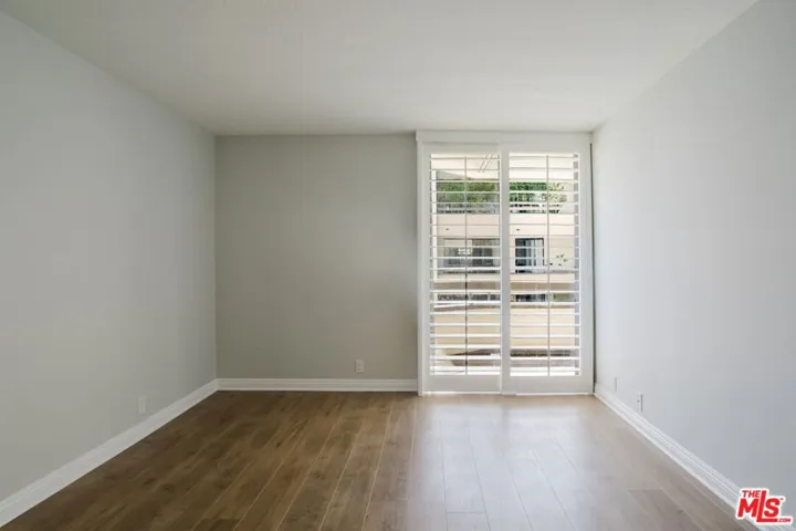 750 S Spaulding Avenue 214, Los Angeles, California 90036