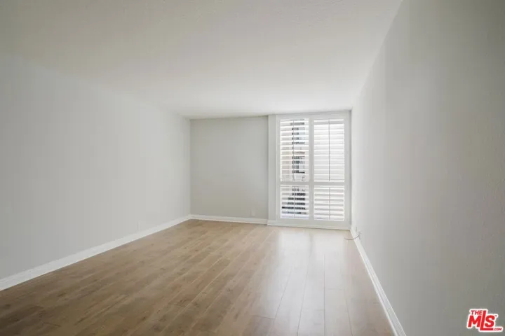 750 S Spaulding Avenue 214, Los Angeles, California 90036