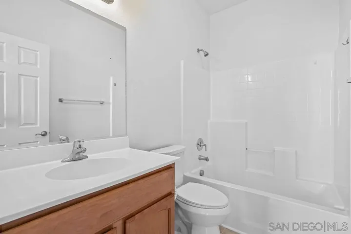301 Island Way 6, Oceanside, California 92058