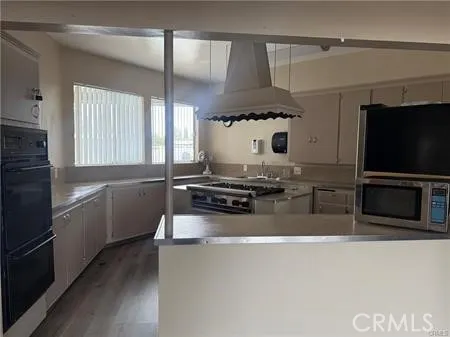 840 E Foothill 142, Azusa, California 91702