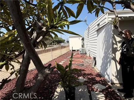 840 E Foothill 142, Azusa, California 91702