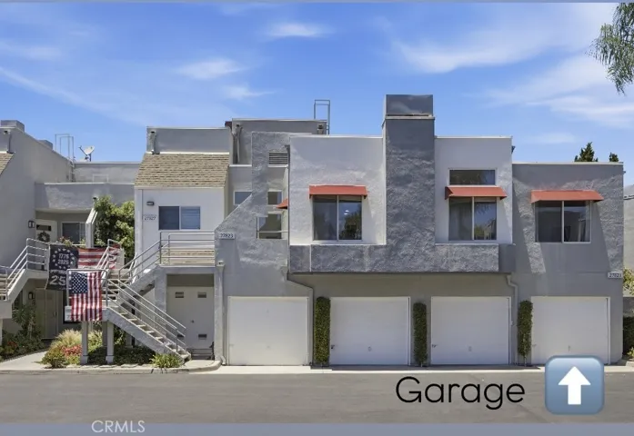 One car garage