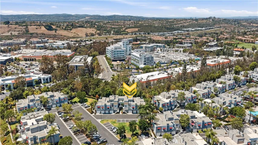 27823 Zircon 72, Mission Viejo, California 92691