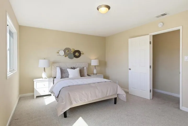 1753 Alameda De Las Pulgas, San Carlos, California 94070