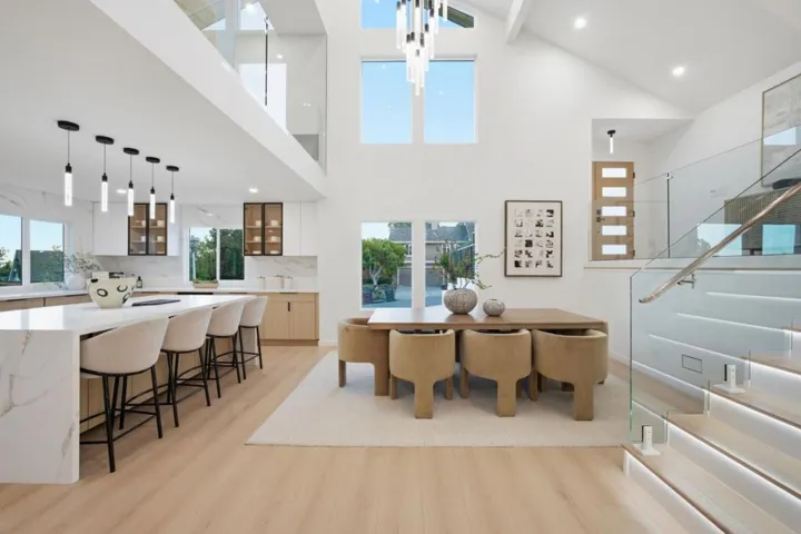 1440 Kring Way, Los Altos, California 94024
