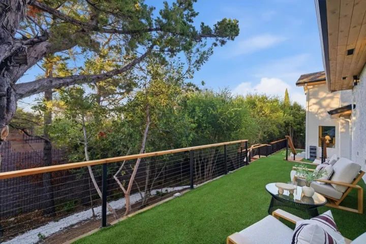 1440 Kring Way, Los Altos, California 94024