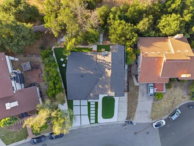 1440 Kring Way, Los Altos, California 94024