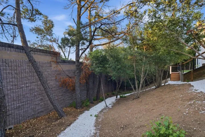 1440 Kring Way, Los Altos, California 94024