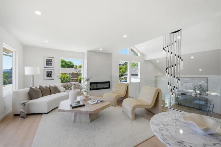 1440 Kring Way, Los Altos, California 94024