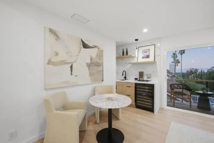 1440 Kring Way, Los Altos, California 94024