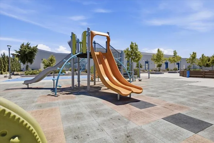 3512 Vision 416, Fremont, California 94538