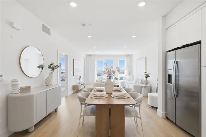 3512 Vision 416, Fremont, California 94538