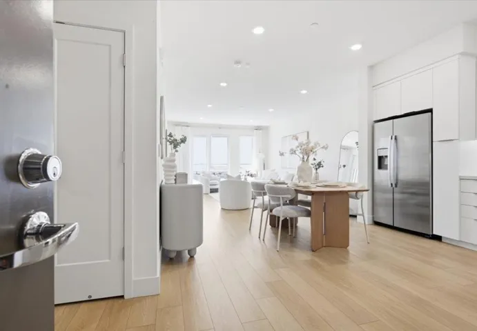 3512 Vision 416, Fremont, California 94538
