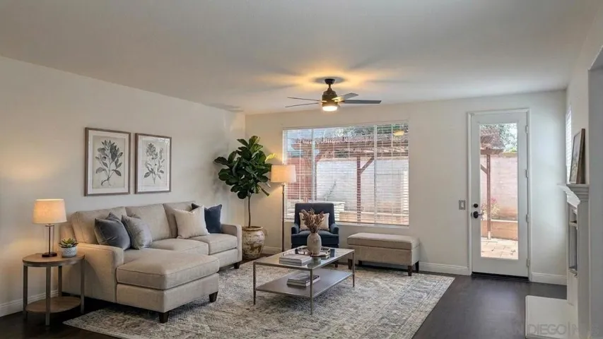 Living Room: https://zimg.paragon.ice.com/ParagonImages/Property/PA/SDMLS/-529249/19/533/400/ae7e8755fcc09bfded7e71e33bb6d5c8/3/b08d14c896285101f9458873746e5af9/-529249-179704d2-c9df-415b-8641-1483f8b185a4.JPG