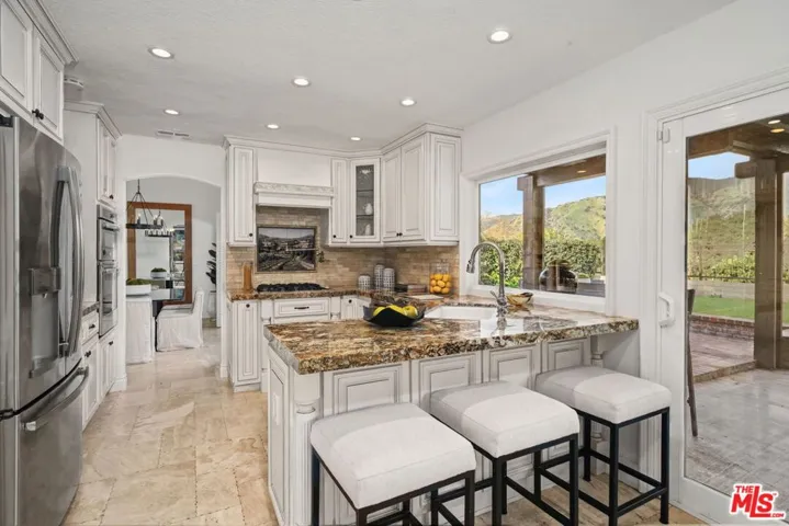 6497 Country Club Drive, La Verne, California 91750