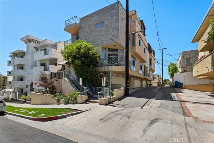 1415 Butler 1, Los Angeles, California 90025