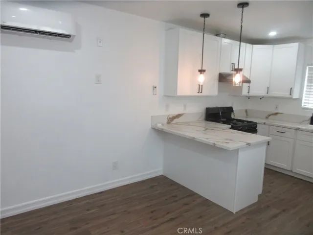 13343 Herron, Los Angeles, California 91342