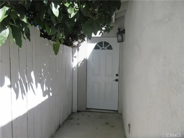 13343 Herron, Los Angeles, California 91342