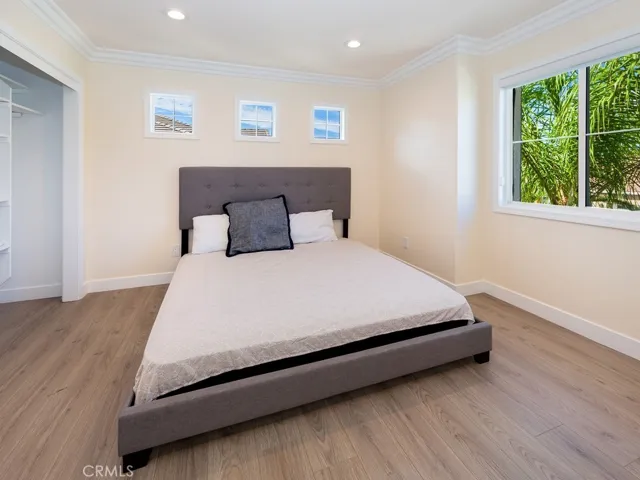 28408 Hidden Hills Drive, Saugus, California 91390