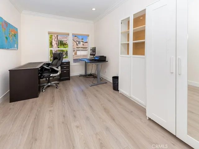 28408 Hidden Hills Drive, Saugus, California 91390