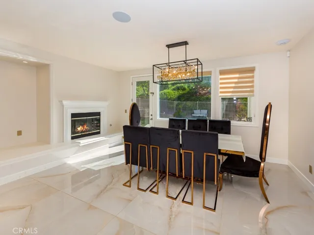 28408 Hidden Hills Drive, Saugus, California 91390