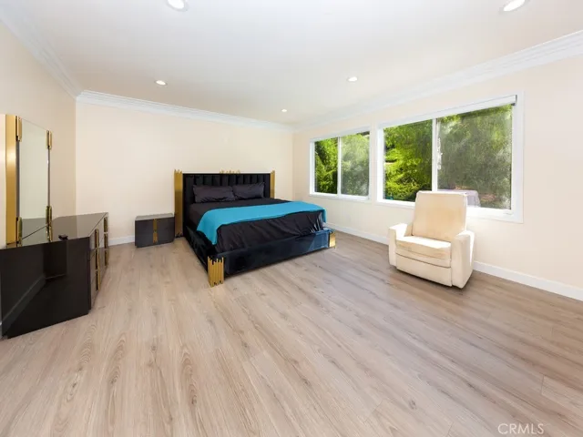 28408 Hidden Hills Drive, Saugus, California 91390