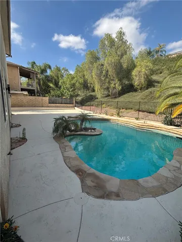 28408 Hidden Hills Drive, Saugus, California 91390