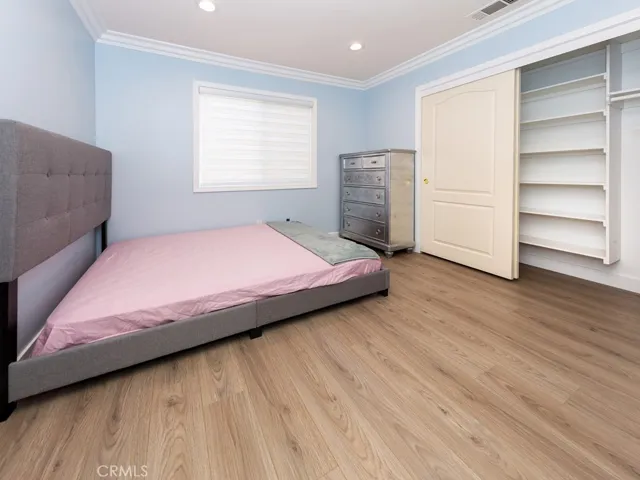 28408 Hidden Hills Drive, Saugus, California 91390