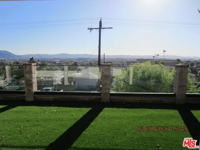 2615 Woodstock Lane, Burbank, California 91504