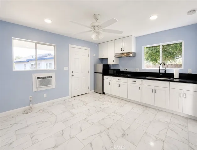 1609 W Badillo Adu, San Dimas, California 91773