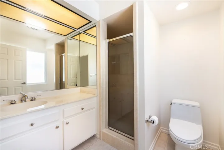 12416 Magnolia Boulevard 9, Valley Village, California 91607