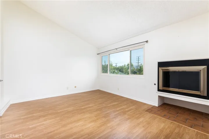 12416 Magnolia Boulevard 9, Valley Village, California 91607