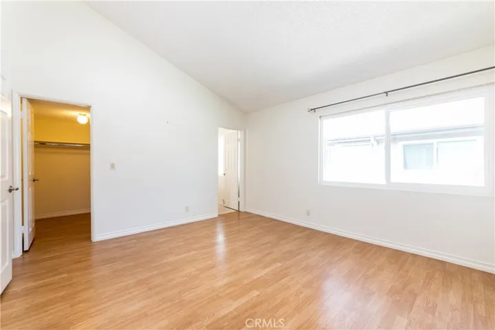 12416 Magnolia Boulevard 9, Valley Village, California 91607
