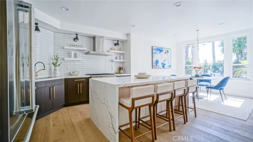 15 Bay Cove Lane 65, Newport Beach, California 92660