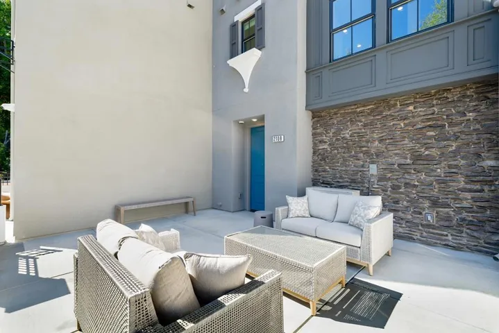 2108 Latham Street, Mountain View, California 94040