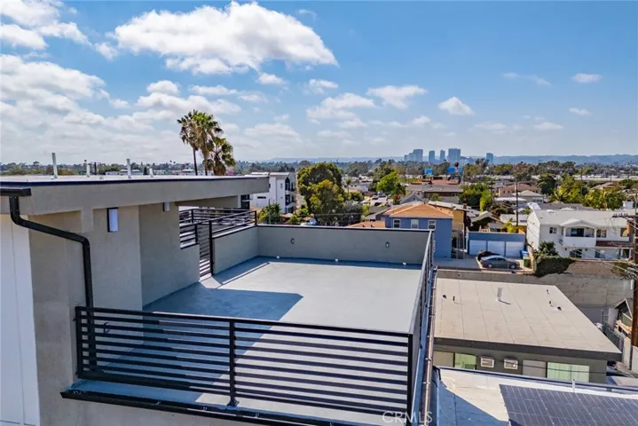 5933 Comey Avenue 1, Los Angeles, California 90034