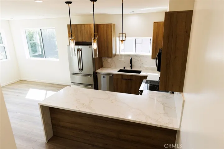 5933 Comey Avenue 1, Los Angeles, California 90034