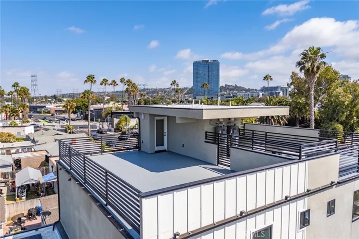 5933 Comey Avenue 1, Los Angeles, California 90034