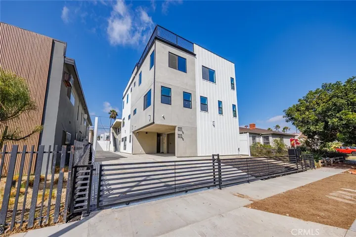 5933 Comey Avenue 1, Los Angeles, California 90034