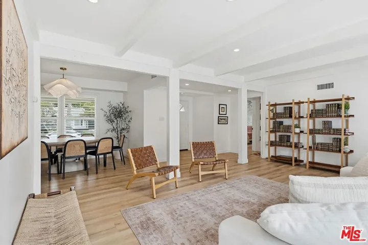 12836 Waddell Street, Valley Village, California 91607