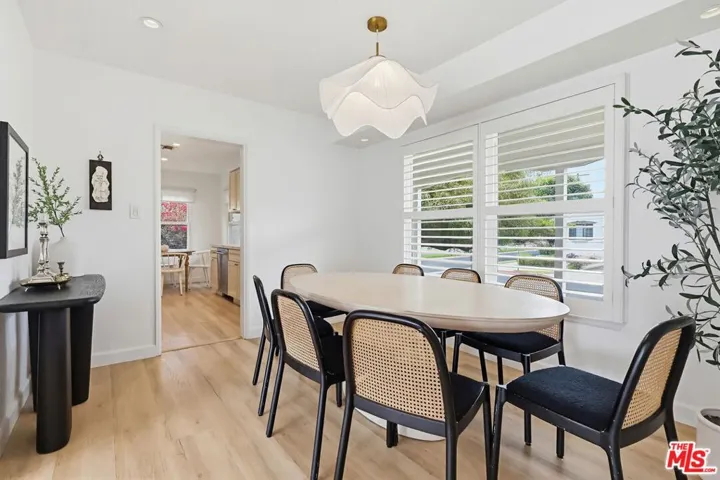 12836 Waddell Street, Valley Village, California 91607