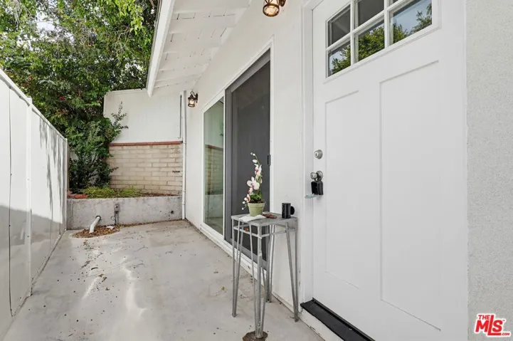 12836 Waddell Street, Valley Village, California 91607