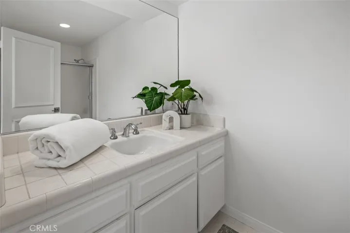 17 Napoli, Newport Beach, California 92660