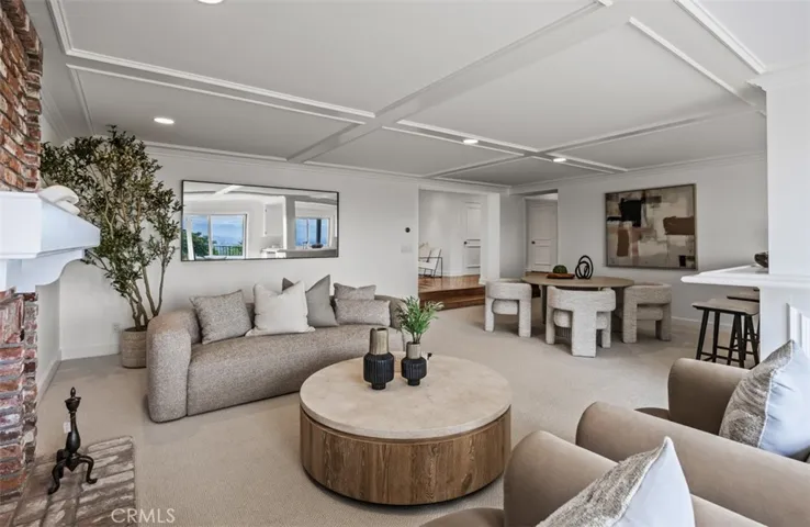 17 Napoli, Newport Beach, California 92660
