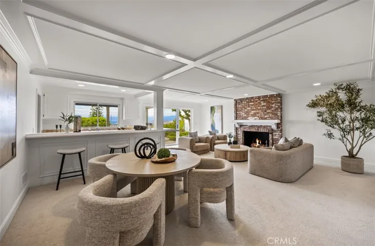 17 Napoli, Newport Beach, California 92660