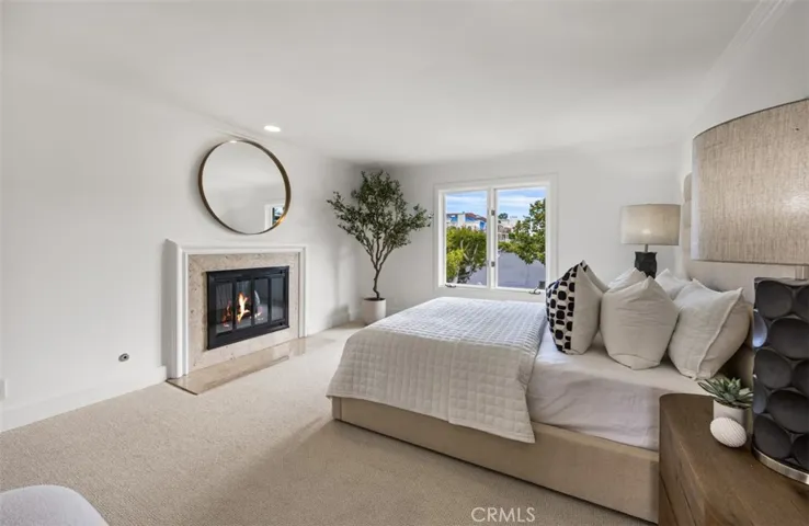 17 Napoli, Newport Beach, California 92660
