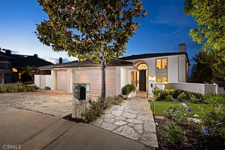 17 Napoli, Newport Beach, California 92660