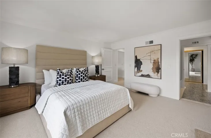 17 Napoli, Newport Beach, California 92660